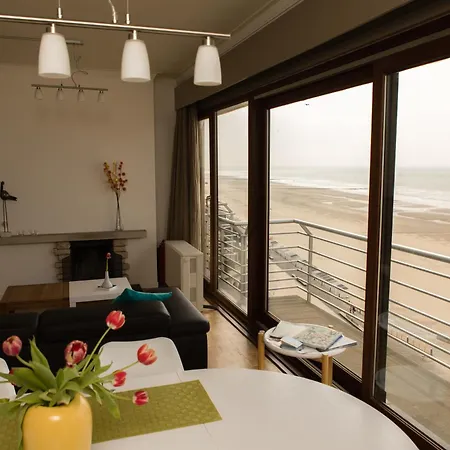 公寓 Lecomte - The Shoreline Seabreeze 145 奥斯滕德