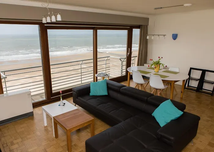 Lecomte - The Shoreline Seabreeze 145 公寓 *